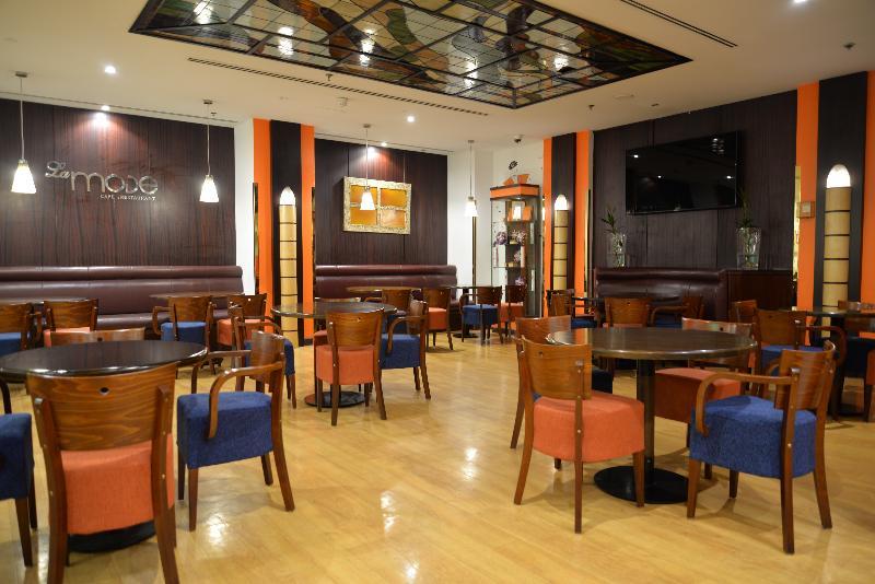Holiday Inn Al Salam Jeddah Exterior photo